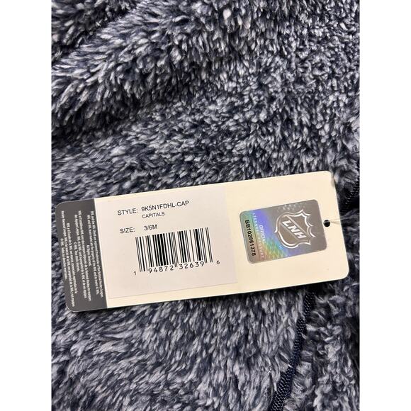 NWT NHL Washington Capitals Game Nap Teddy Fleece Bunting Sleeper, 3-6 Months - Picture 7 of 8